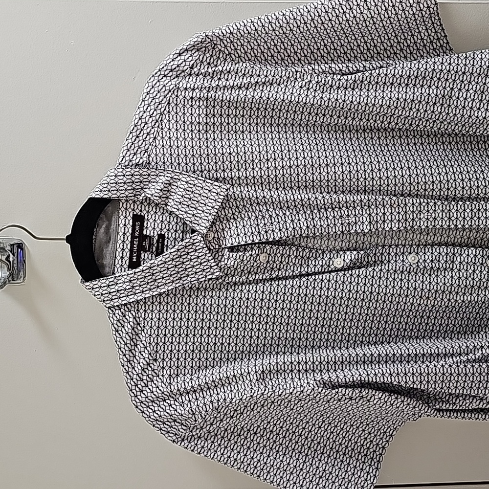 Michael Kors classic fit mens dress shirt